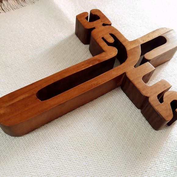 Jesus Name Wooden Cut Out Christian Wall Decor 8" x 6" x 1" - Picture 8 of 10